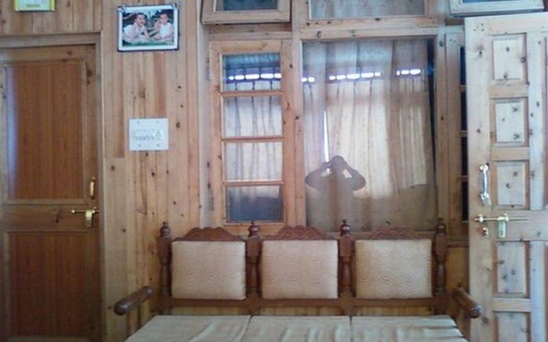 Aastha Homestay, Shimla 5